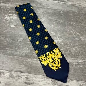Gianni Versace Navy w/ Gold Medusa Head Pattern Silk Tie